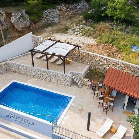 Exclusive Villa Almissa With Swimming Pool And Sea View 로크바 로고즈니차 외부 사진