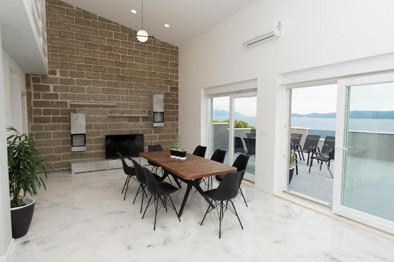 Exclusive Villa Almissa With Swimming Pool And Sea View 로크바 로고즈니차 외부 사진