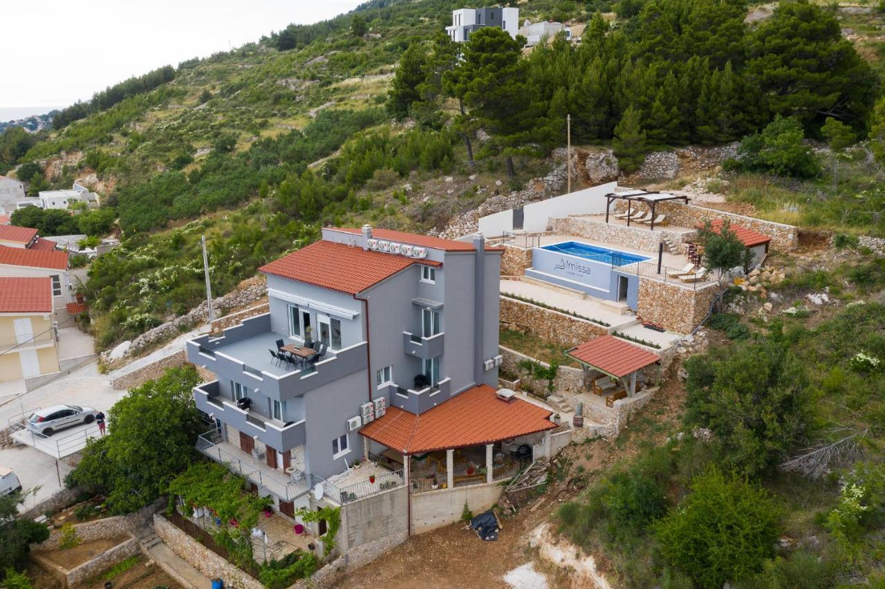 Exclusive Villa Almissa With Swimming Pool And Sea View 로크바 로고즈니차 외부 사진